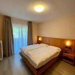 Hotel Gembro 3*