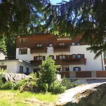 Gembro Chiesa in Valmalenco