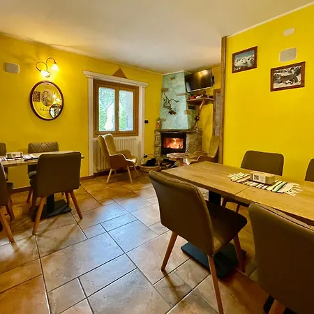 Gembro Hotel