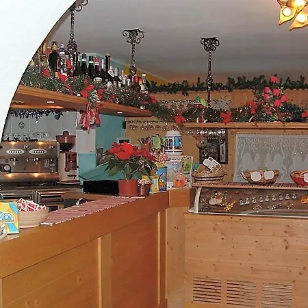 Gembro Hotel 3*